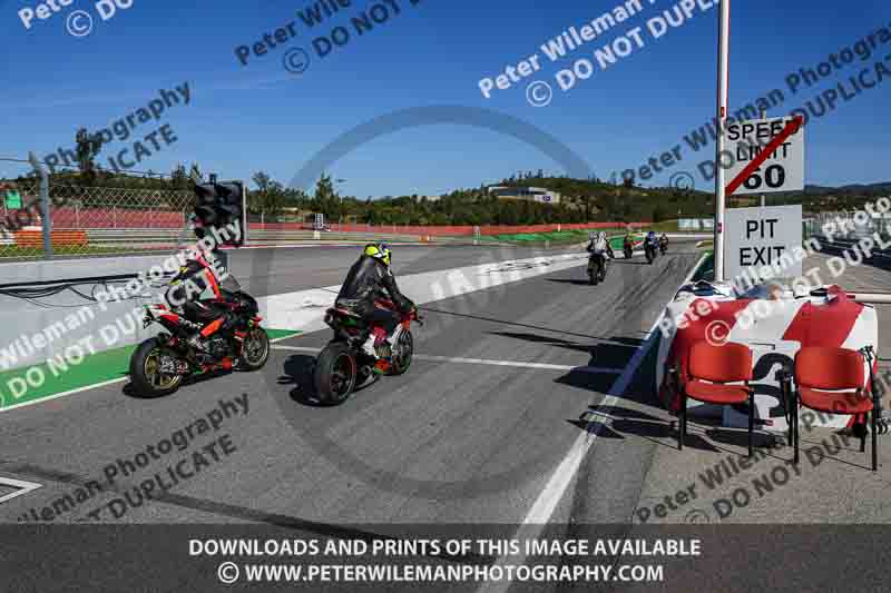 motorbikes;no limits;peter wileman photography;portimao;portugal;trackday digital images